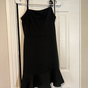 Cute flow black dress